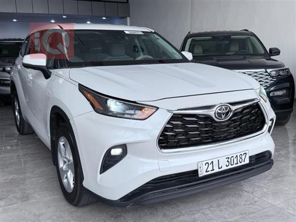 Toyota for sale in Iraq